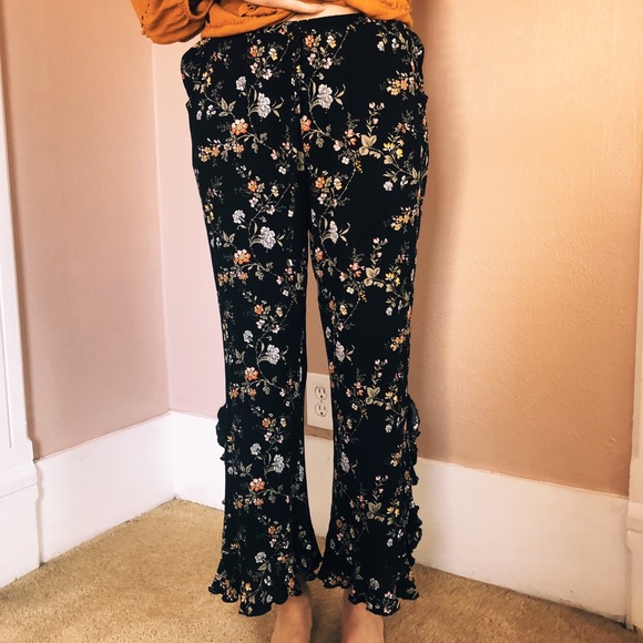 Breeze Ever Wide Leg Ruffle Pants Floral - Picture 1 of 5